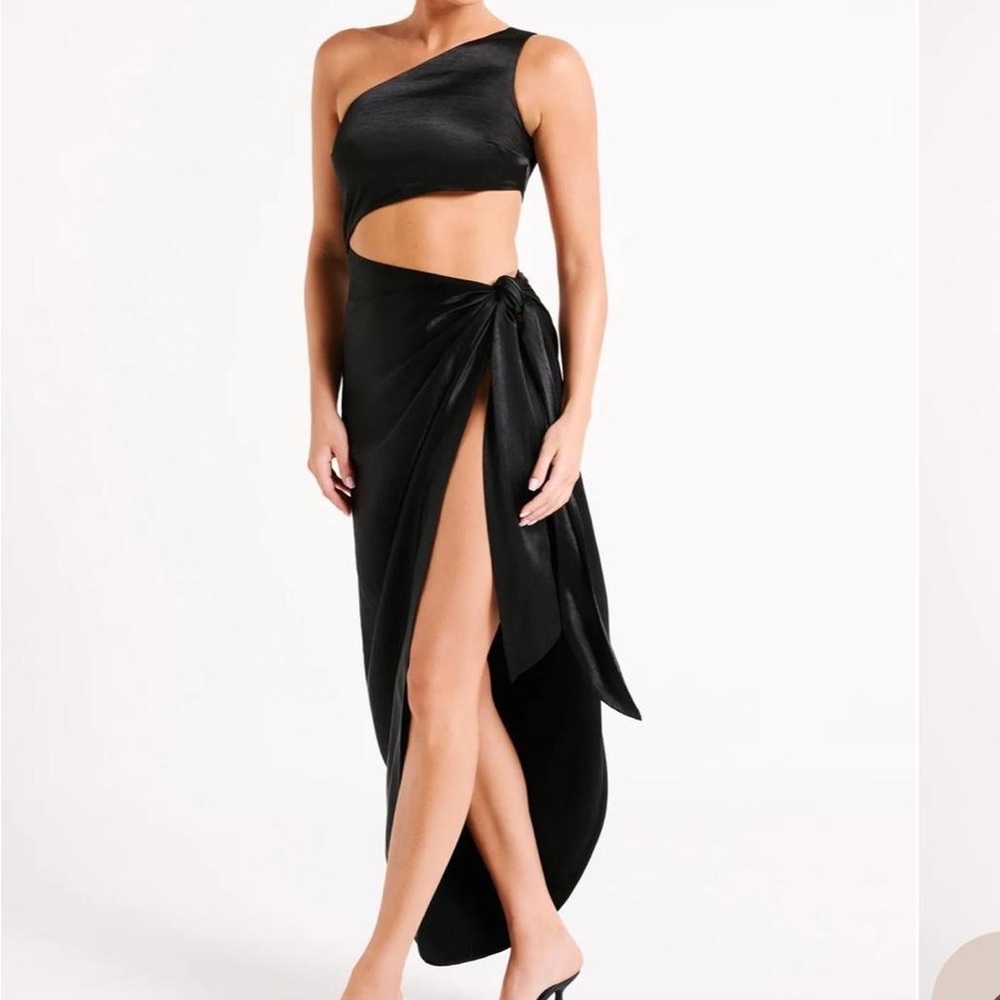MESHKI Black One Shoulder Silk Slit Dress